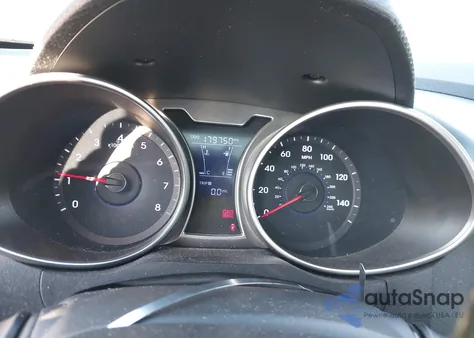 2012 Hyundai Veloster Base W/Black z USA, uszkodzony, nr VIN KMHTC6AD4CU059165